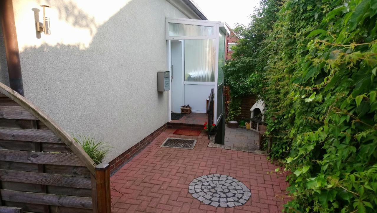 Private Zimmer Bei Der Weser-Ems-Halle Oldenburg Exteriör bild