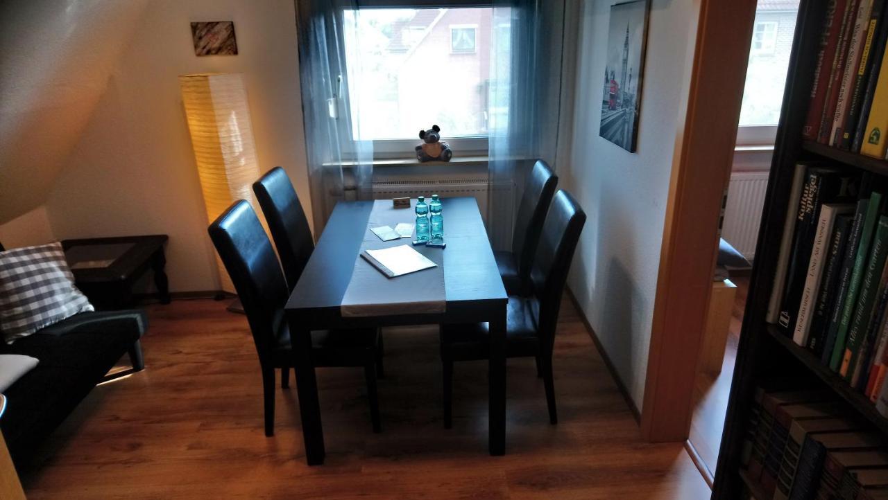 Private Zimmer Bei Der Weser-Ems-Halle Oldenburg Exteriör bild