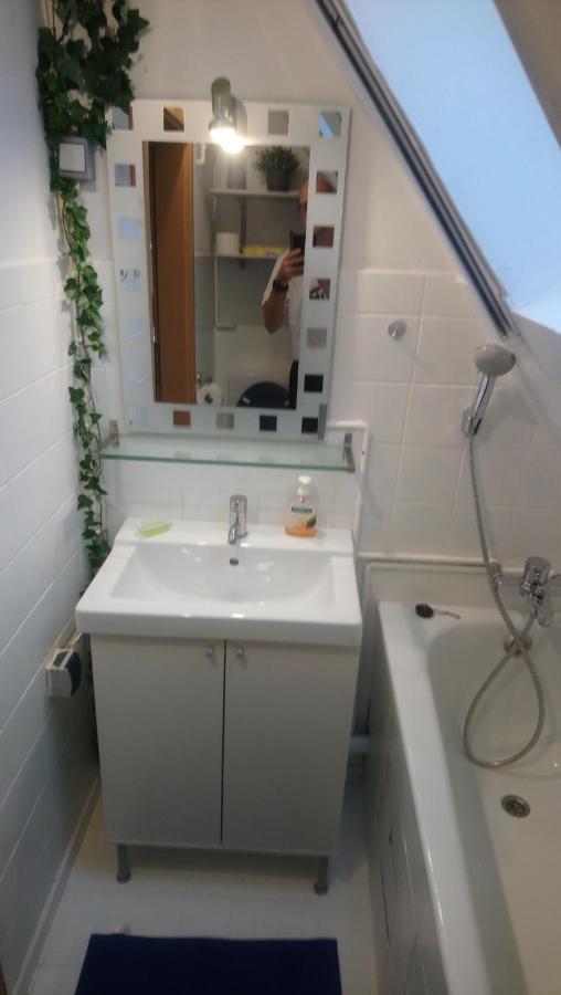 Private Zimmer Bei Der Weser-Ems-Halle Oldenburg Exteriör bild
